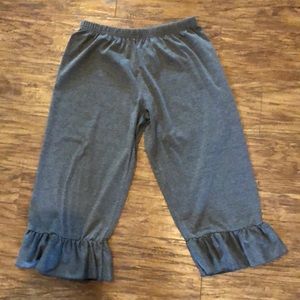 Ruffle Capri Pants